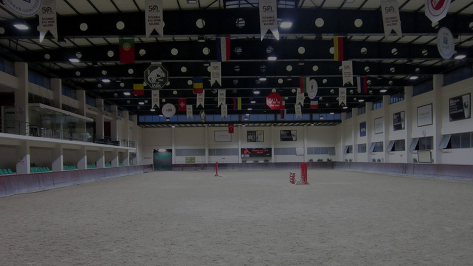 IASK INDOOR ARENA – LSI WHITE LIGHT