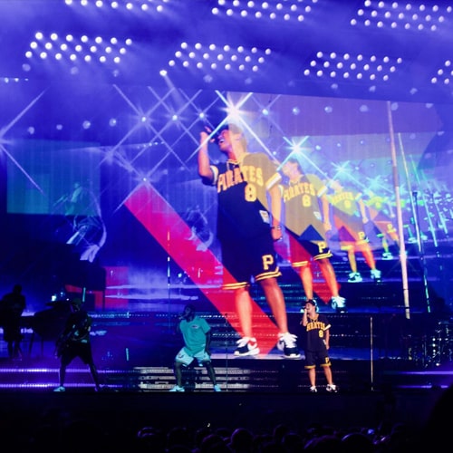 BRUNO MARS TOUR