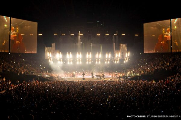 Mumford-Sons-Gallery-2-min