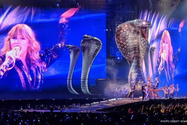 Taylor-Swift-Gallery-10-min