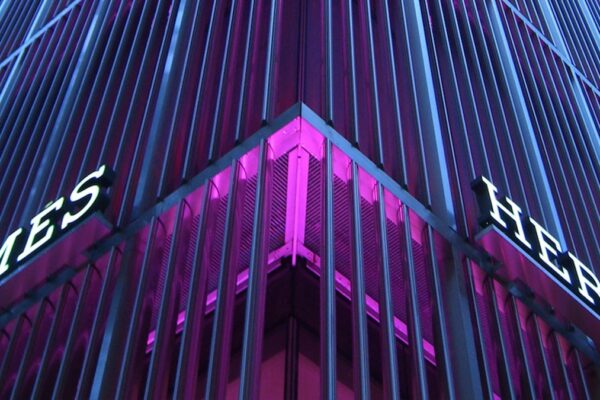 Hermes-Boutique-3-min