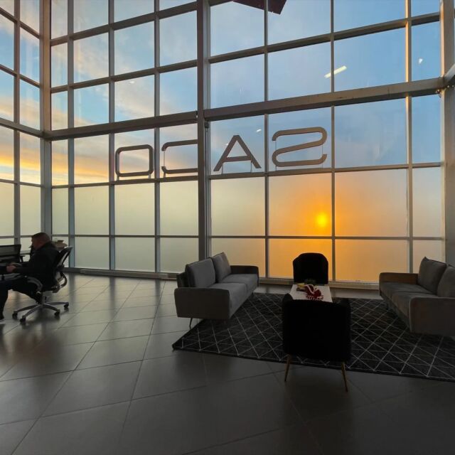 SACO Montréal 
.
.
.
#officialsaco #led #video #lighting #vstick #light #lighting #lightshow #leds #videoscreen #ledvideoscreen #screen #innovation #tech #technology #canada #montreal